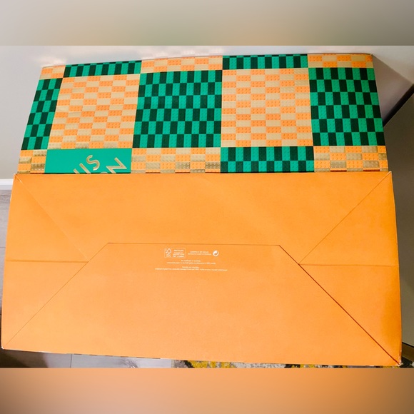 Big Empty Louis Vuitton shopping gift storage bag 19.5x16 - Picture 3 of 5